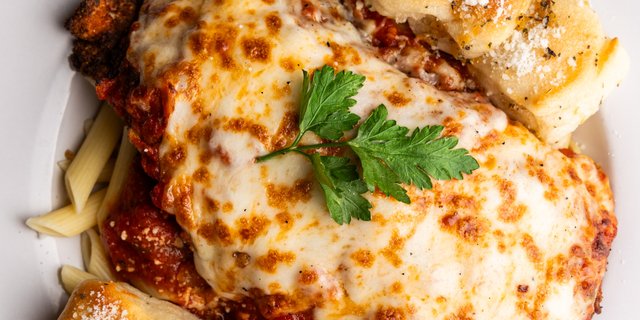 Chicken Parmigiana Tray