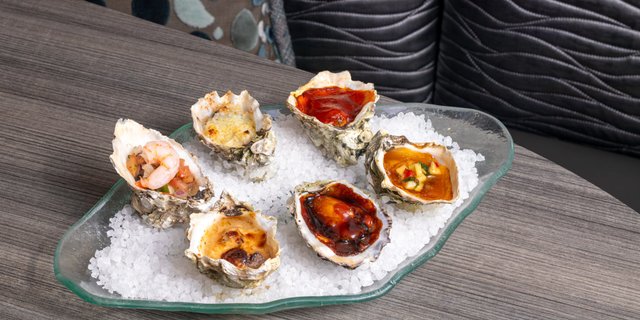Cooked Oyster a la Diabla