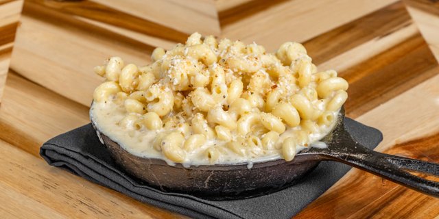 4-Cheese Mac 6 Cheese