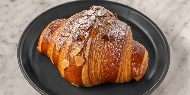 Almond Croissant