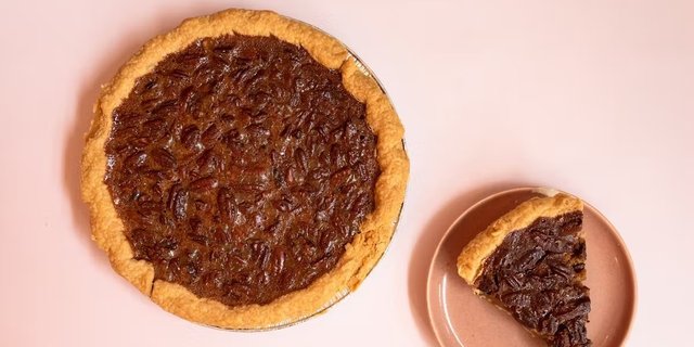Brown Butter Honey Pecan 9" Pie