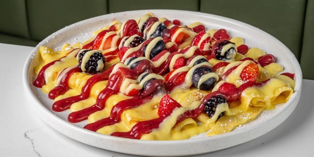 Berry Bliss Crepes