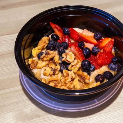 Quinoa Breakfast Bowl