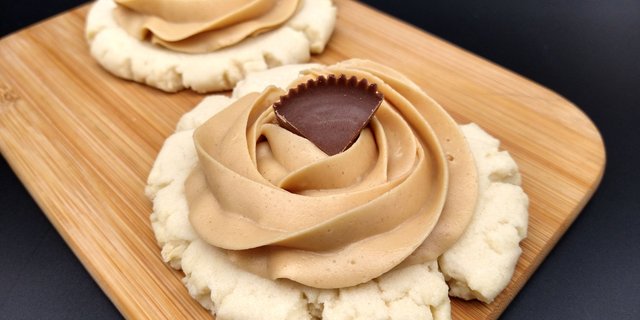 Peanut Butter Buttercream Gourmet Sugar Cookie