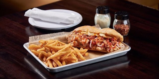 Buffalo Chicken Sandwich Box Lunch