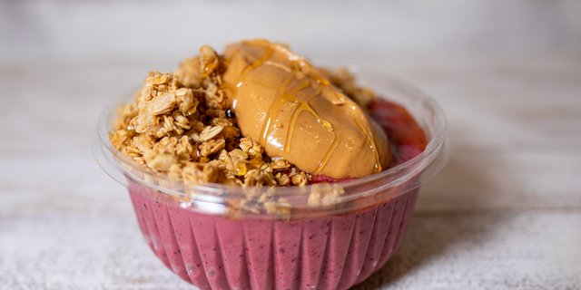 Peanut Butter Açaí Bowl