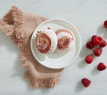 Raspberry Yogurt Meringue Cloud