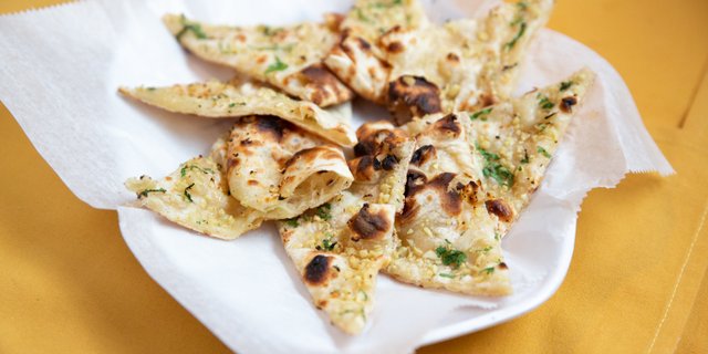 Assorted Naan
