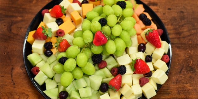 Cheese & Fruit Platter
