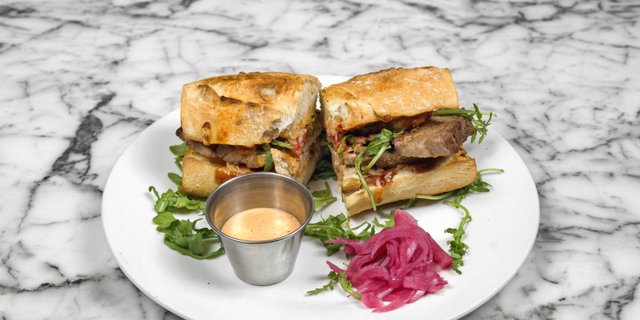 Tri-Tip Sandwich