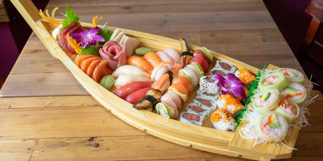 Sushi Boat B