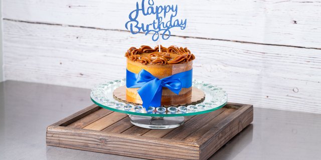 Dulce de Leche Cake