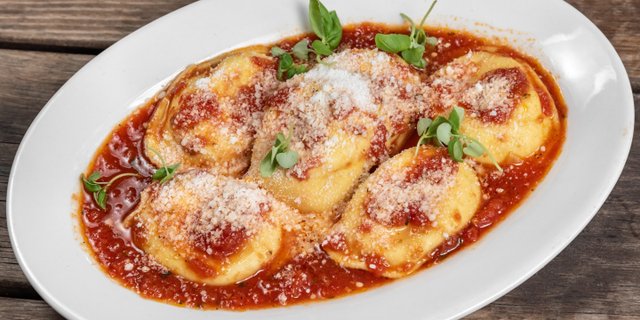 Caputo's 5 Cheese Ravioli