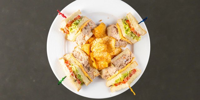 Tuna Club Sandwich