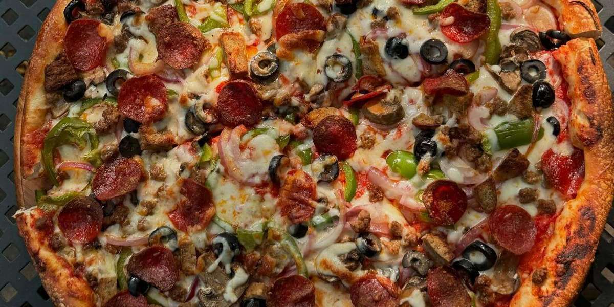 Golden Crust Pizza