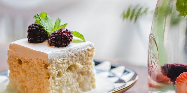 Tres Leches Tray