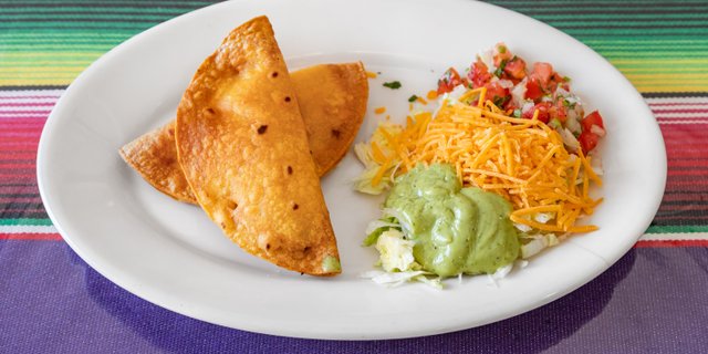 3 Crunchy Tacos