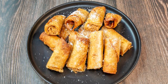 Dozen Flautas