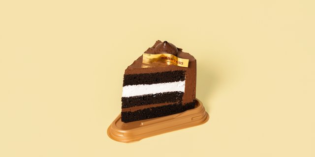 Tuxedo Choco Cloud Cake Slice
