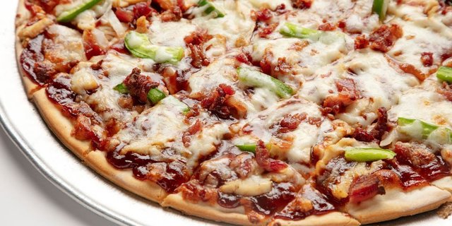 Large BBQ Chicken Pizza