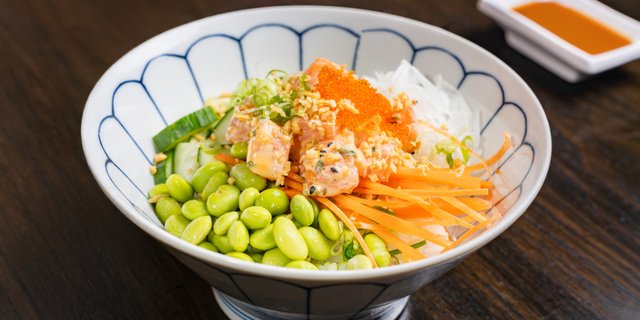 Spicy Salmon Poke Bowl