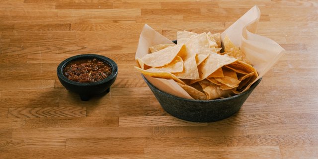 Chips & Roasted Salsa