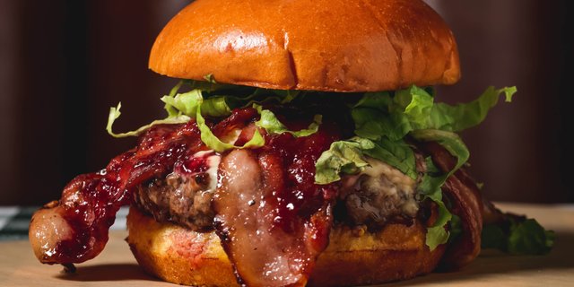 Mike Rawlings Burger