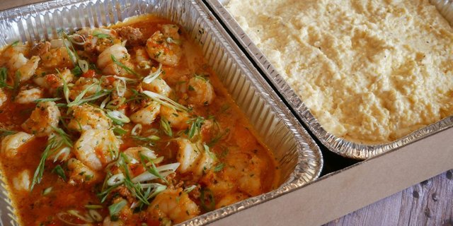Tupelo Shrimp & Grits