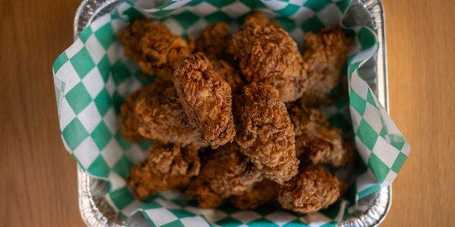 Buddy Wings