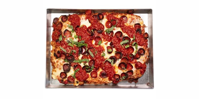The Hot Boy Roman Pizza