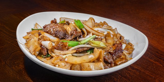 Beef Lo Mein
