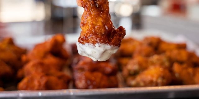 12 Wings Party Pack