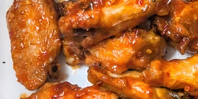Baked Sriracha Wings