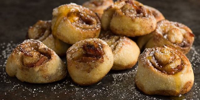 Bacon-Honey Bun Platter