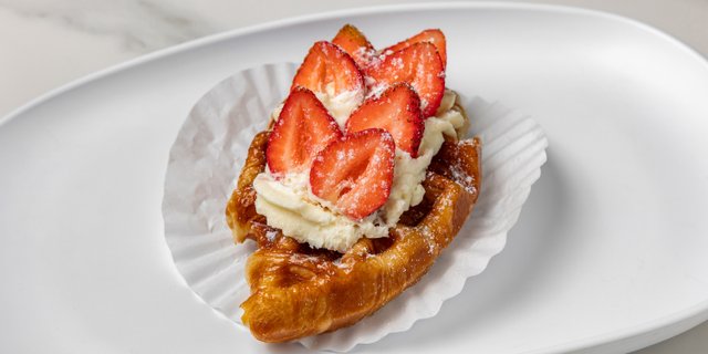 Strawberry Croffles