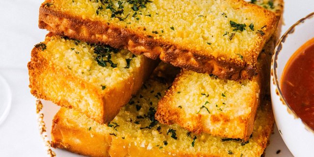 Garlic Focaccia Sticks