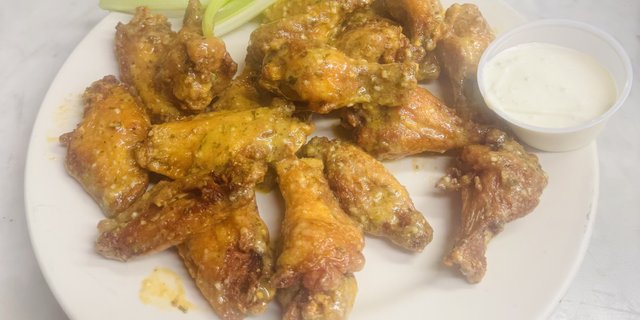 Jumbo Wings