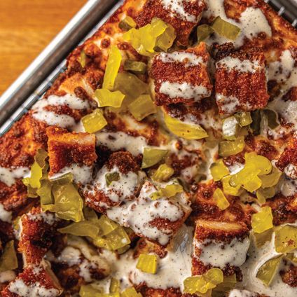 Large Nashville Hot Chicken Pizza