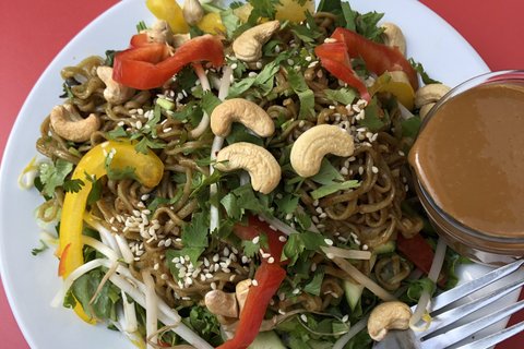 Vegan Spicy Super Green Ramen Salad Boxed Meal