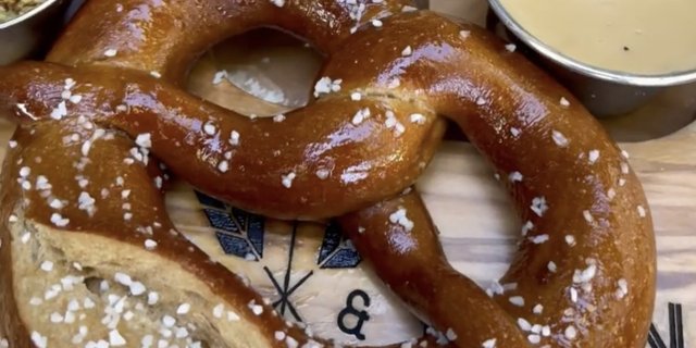 Nisi's Spent Grain Pretzel