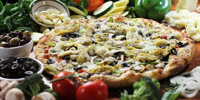 Vegetarian Primavera Pizza