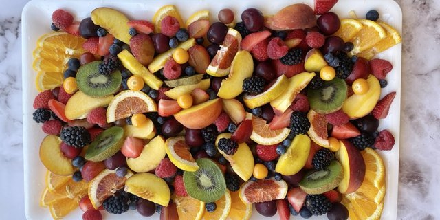 Seasonal Fruit Platter