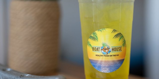 Island Pineapple Coconut Icy Island Energy