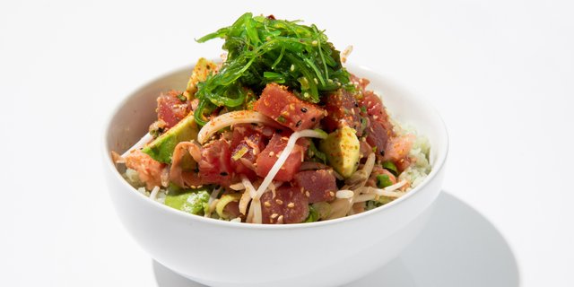 Classic Tuna Poke Bowls