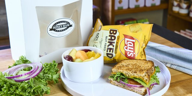 Lite Boxed Lunch