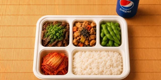 Wagyu Scallion Onion & Kung Pao Chicken Bento
