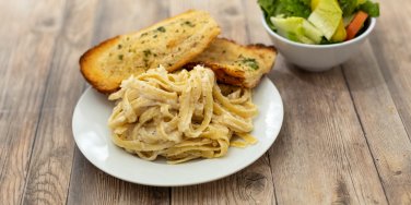 Fettuccine Alfredo