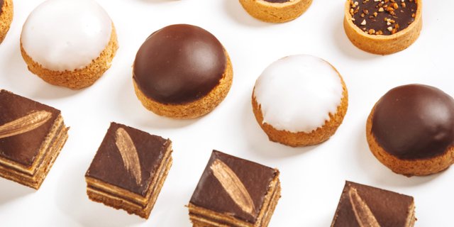 Mini Assortment of French Pastries