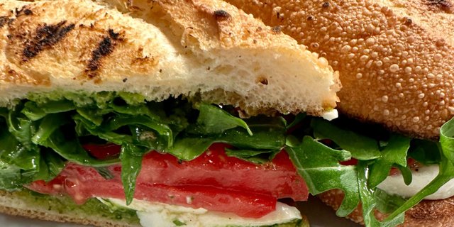 Caprese Sandwich