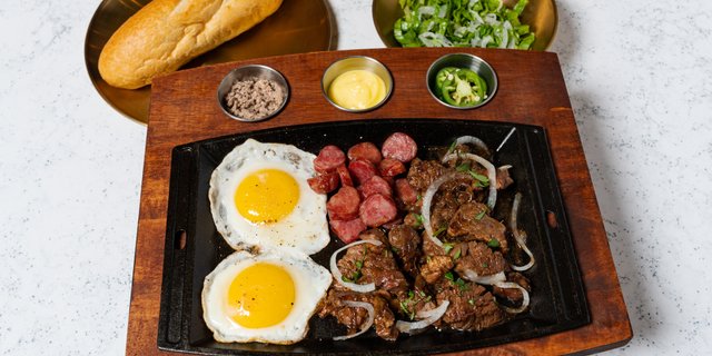 Bo Ne (Steak & Eggs)